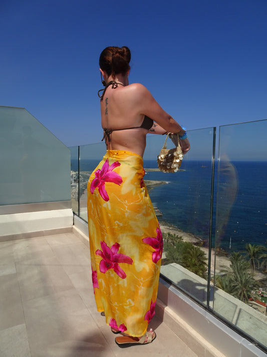 YASMIN SARONG | HIBISCUS