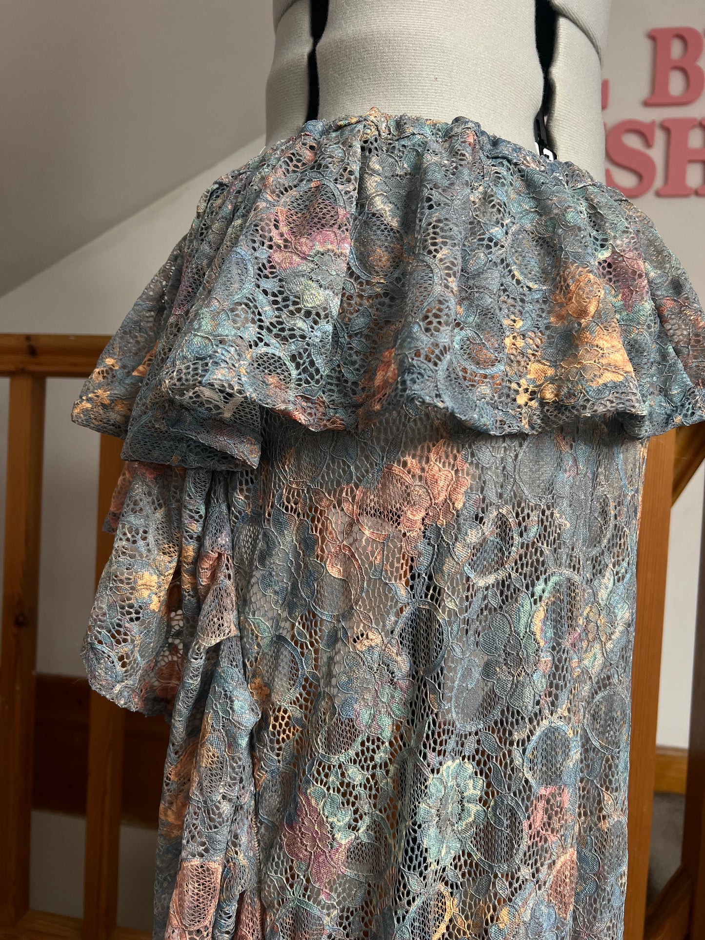 VIENNA RUFFLE SKIRT | VINTAGE