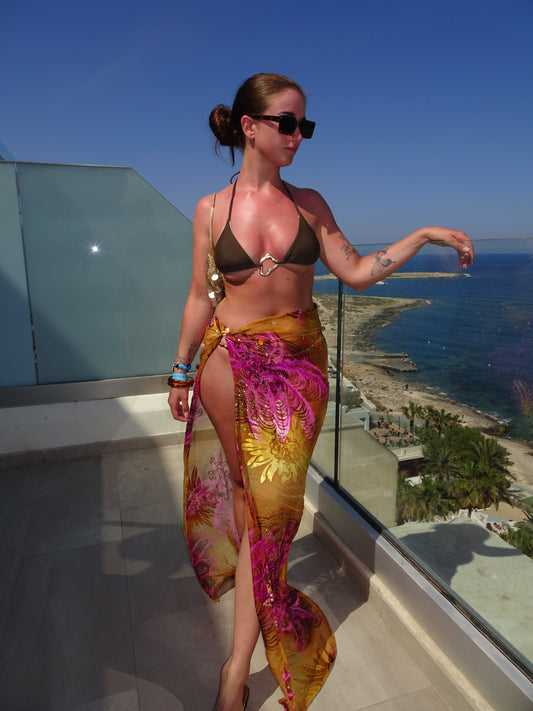 YASMIN SARONG | HONEY